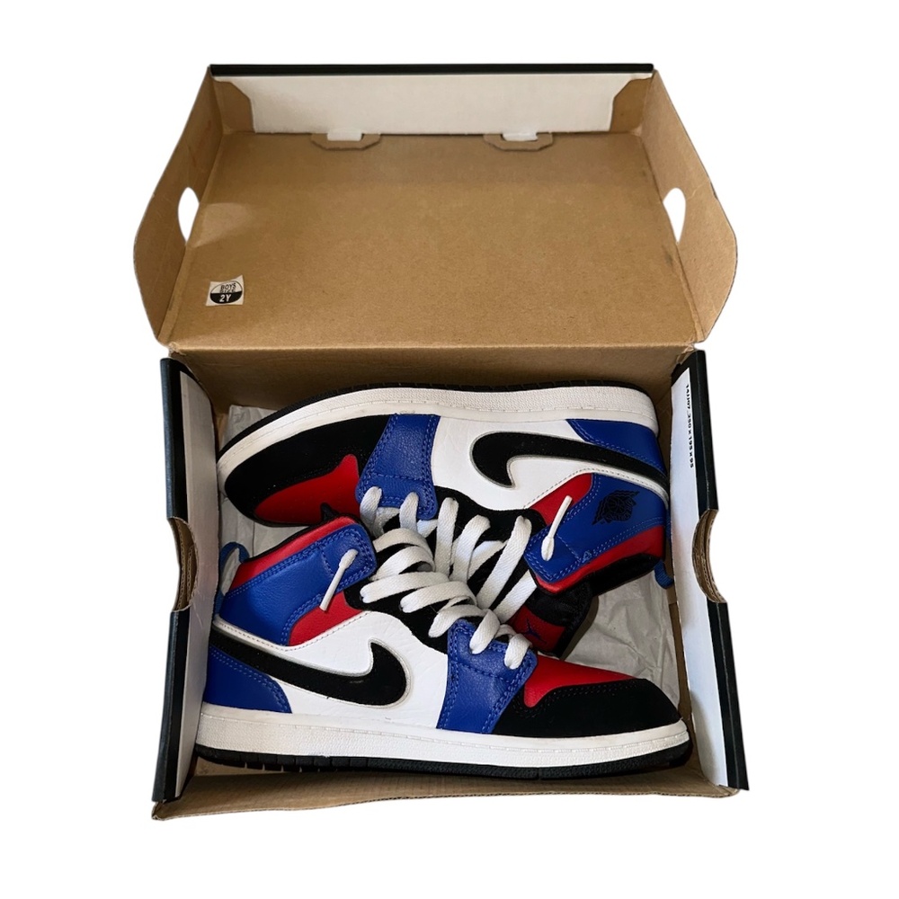 Jordan 1 mid PS white / black híper Royal size 2 Y